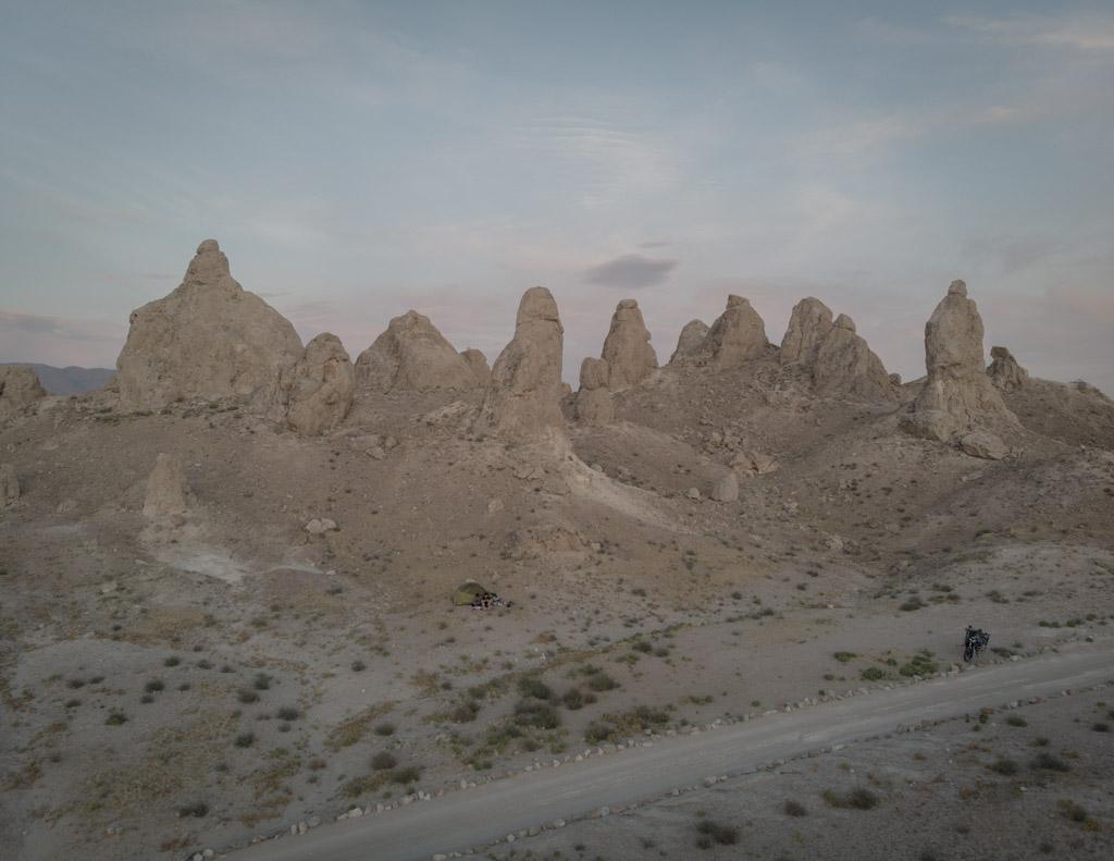 camping à Trona en moto