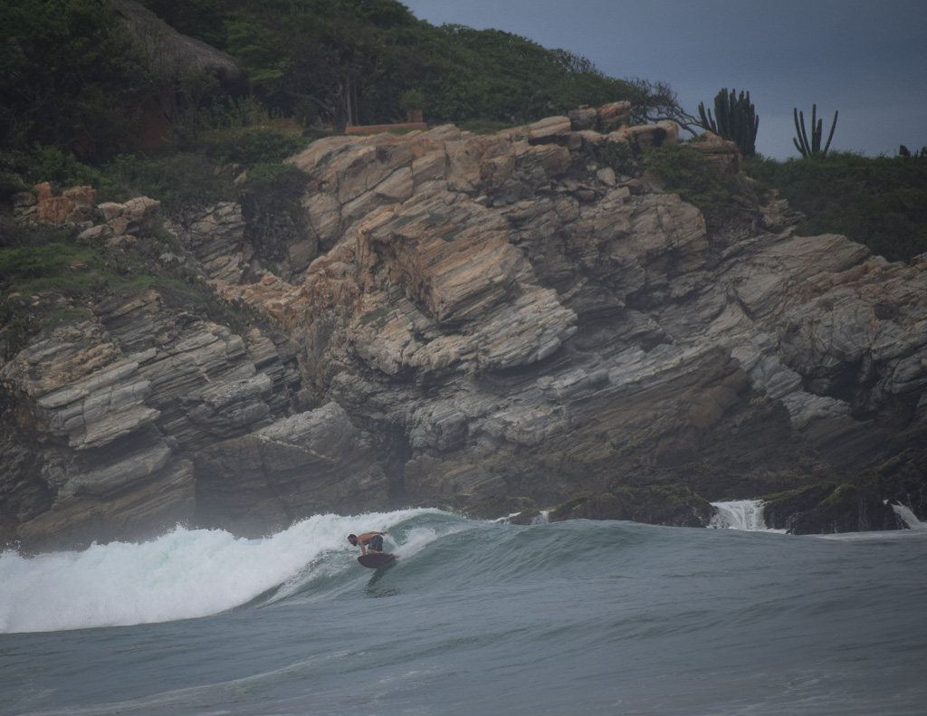 surfer au mexique zicatela