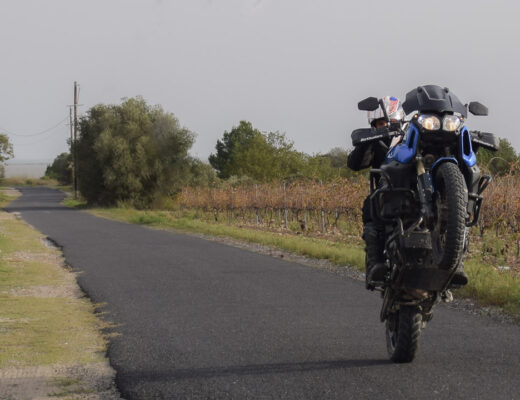 WHEELING MOTO ONE MONTH ONE RIDE